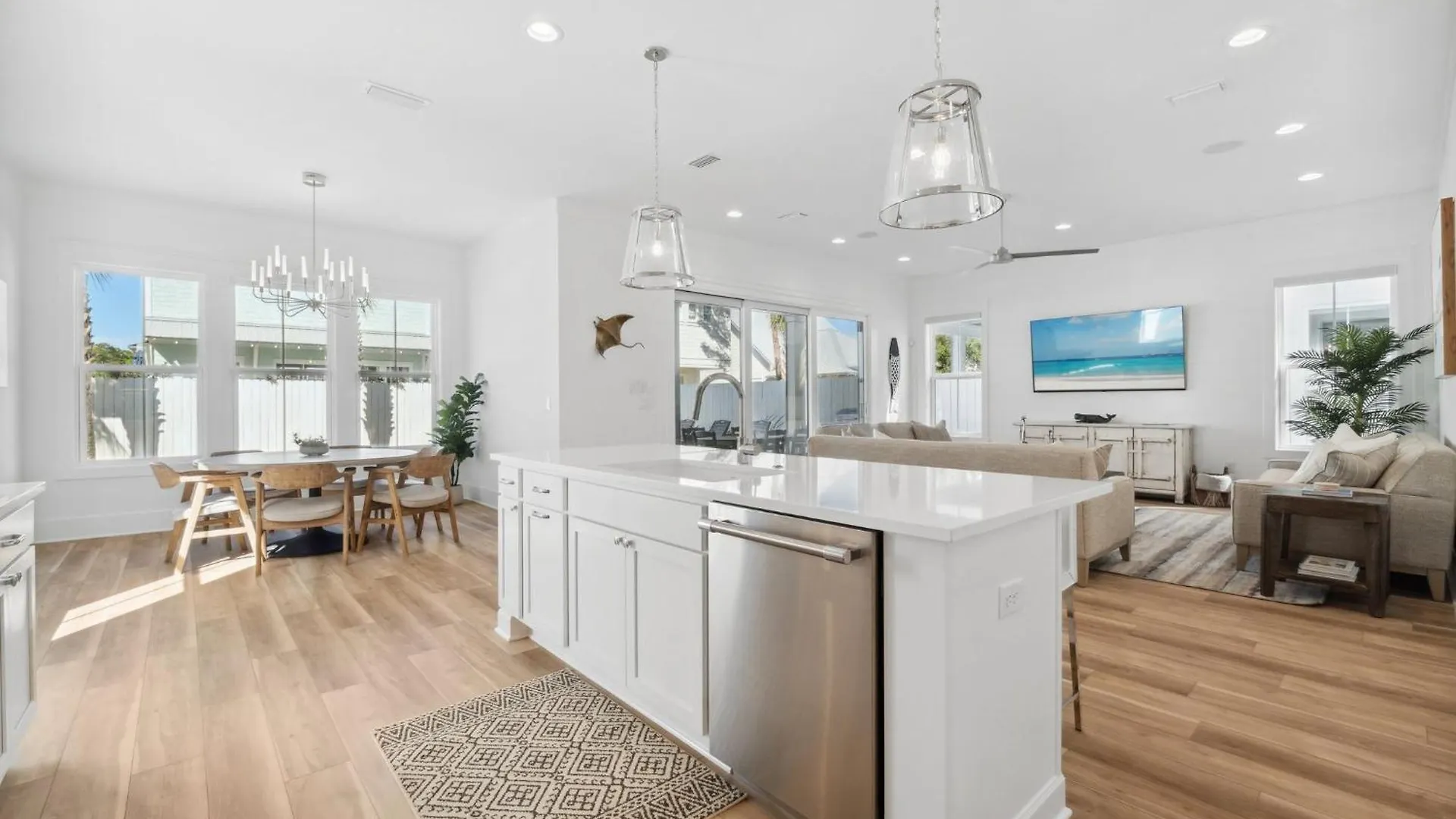 A Little Nauti With Pool And Gated Neighborhood 0*, Destin