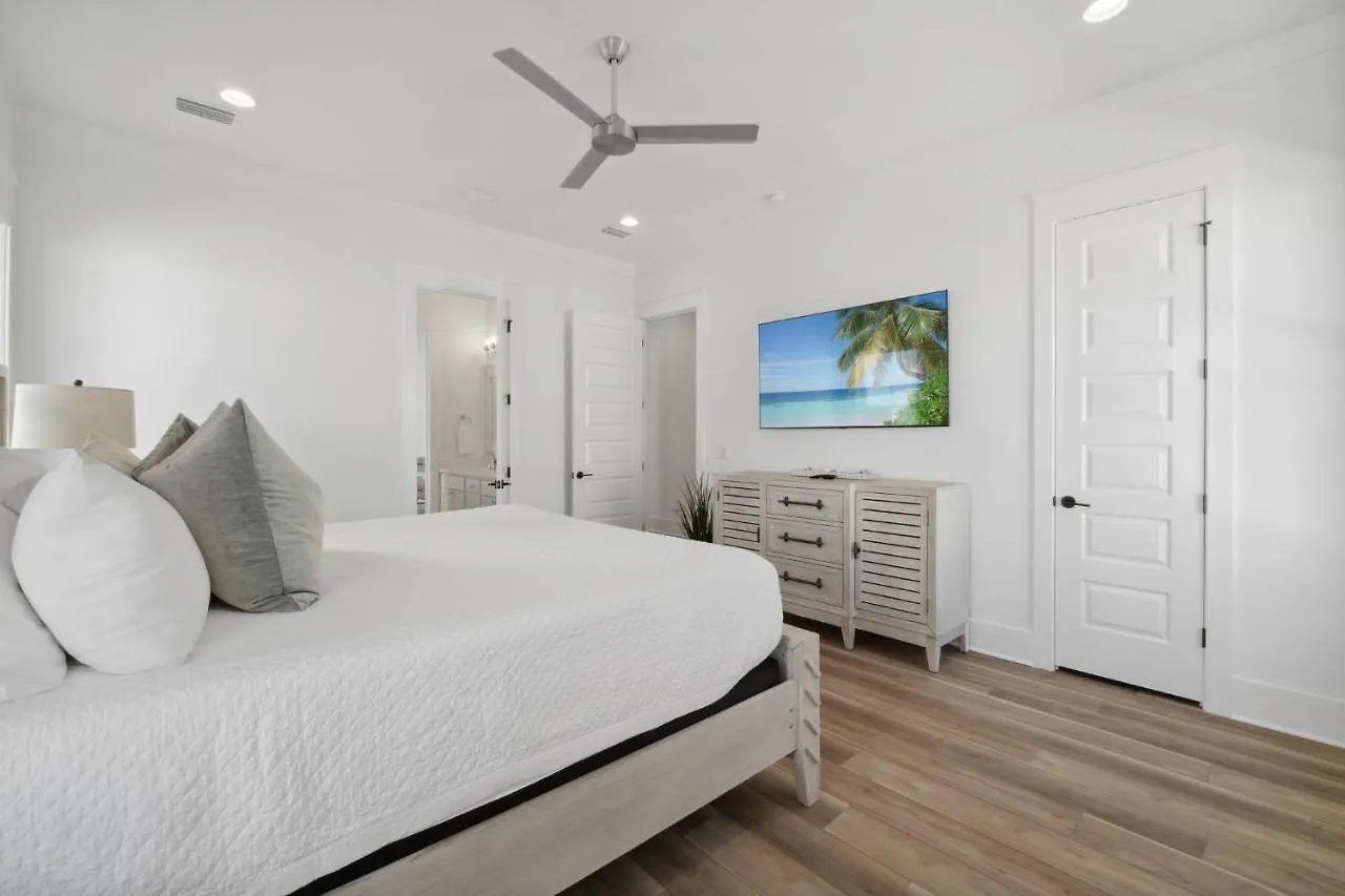 A Little Nauti With Pool And Golf Cart Villa Destin